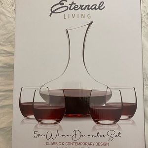 Variety of Wine Glasses! Beautiful and 𝑈𝑛𝑖𝑞𝑢𝑒 glasses!! Brand New! 🍷💋